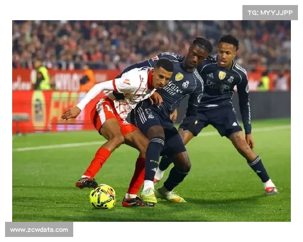 马德里竞技3-0客胜吉罗纳，积分紧追皇马